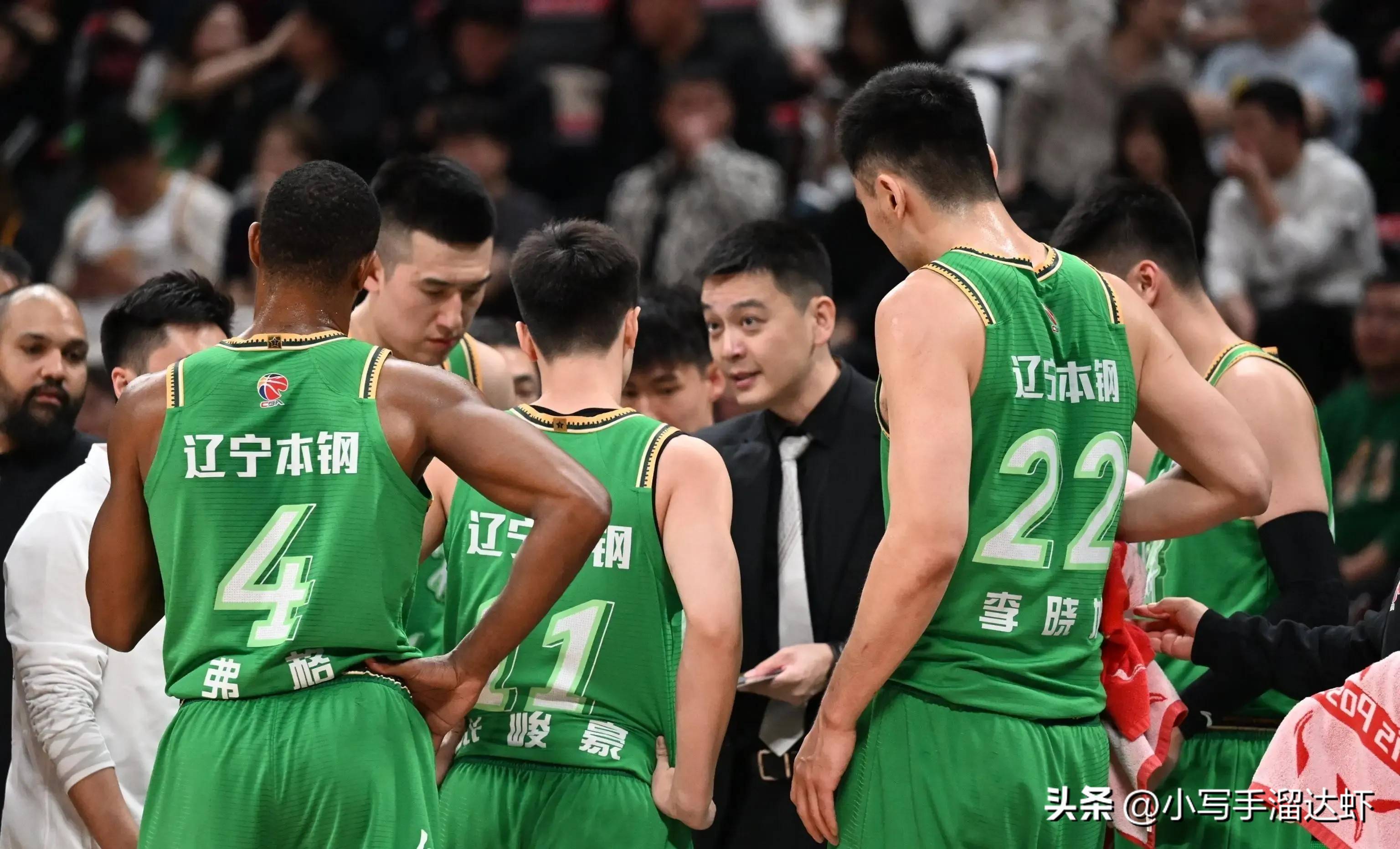 浙江广厦队的激情表现让球迷们为之喝彩的简单介绍