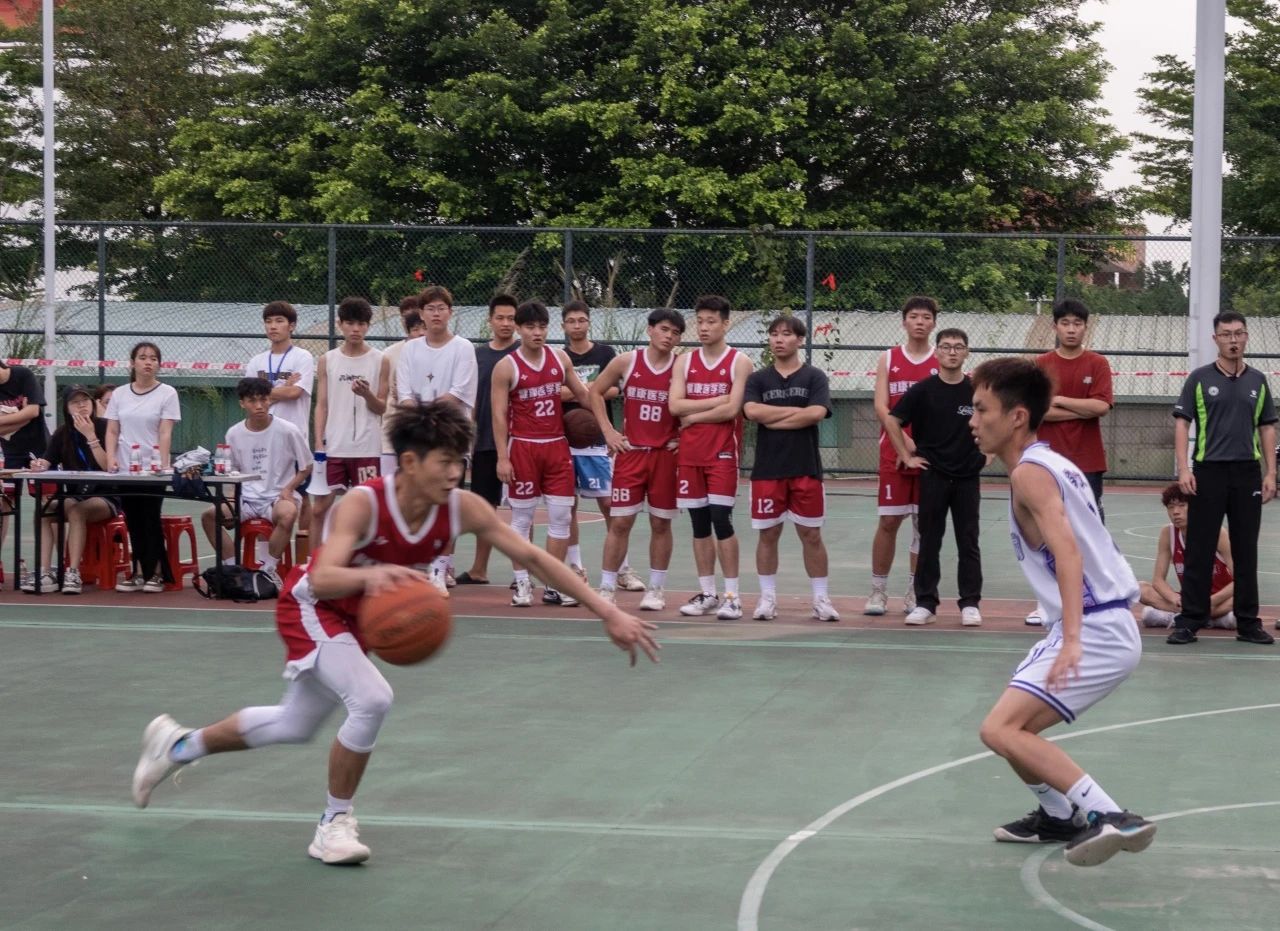 亚洲职业篮球大赛火热进行中